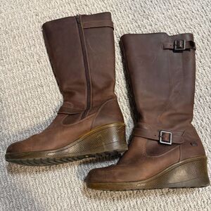 Keen Brown Wedge Boots
